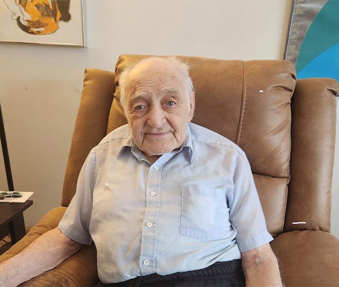 Roseville resident, Erwin Farkosz, at his home during an interview.